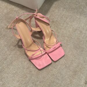 Pink Heels size 9